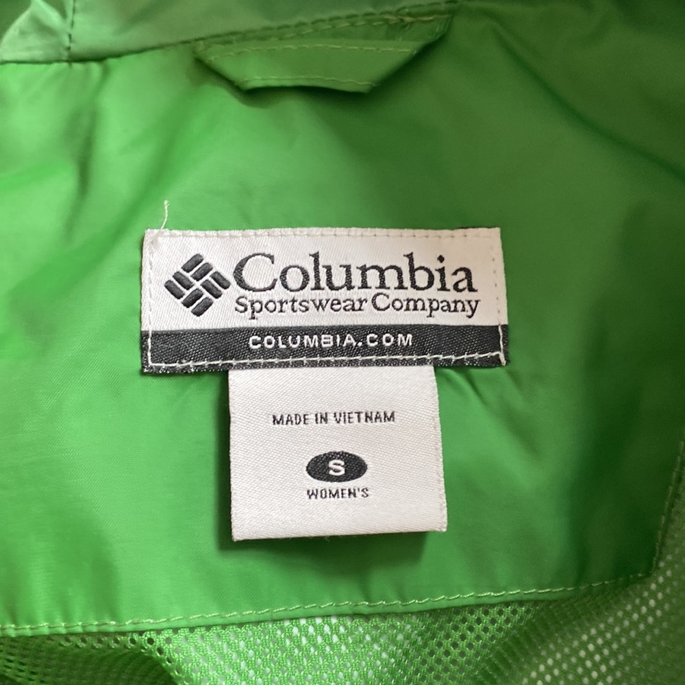 Columbia rain jacket - Picture 2 of 3